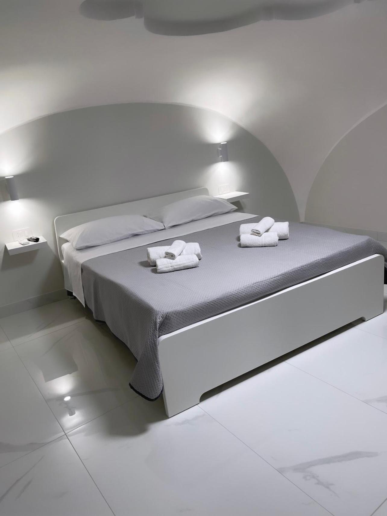 Casa Mrgio Apartment Наполи Екстериор снимка